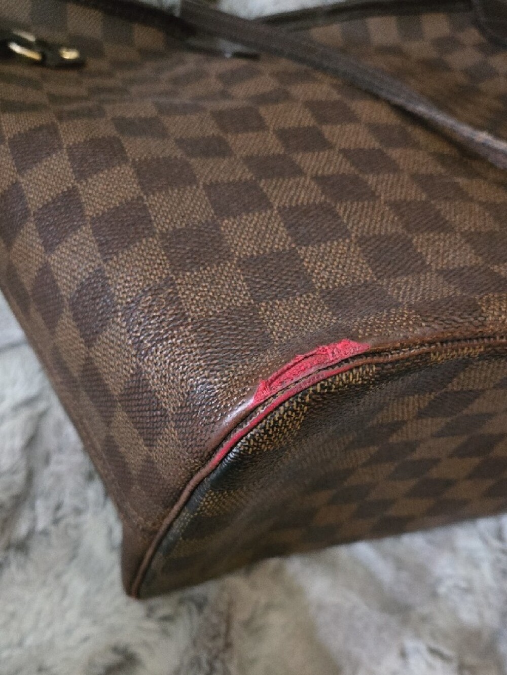 Louis Vuitton Damier Ebene Neverfull MM *read* - Picture 11 of 15